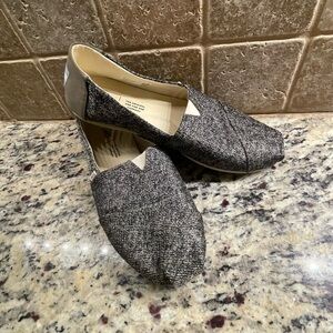 Toms Women's Alpargata Classic Flats